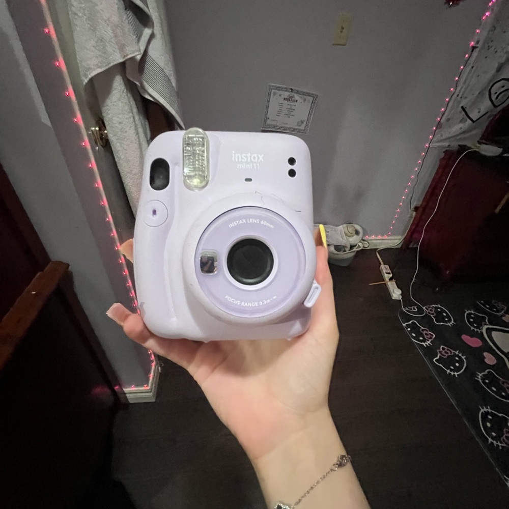 Instax Mini 11 Instant Camera - Soft Purple